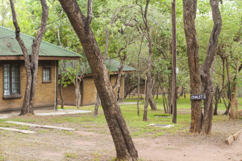 Woodlands Lilongwe Hotel Bagian luar foto